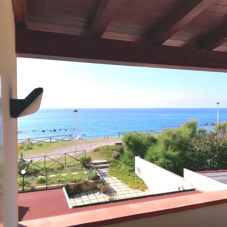 Capo d'Orlando Apartments - Sabbia - Appartamento con 2 Camere da Letto, Terrazza e Vista Mare - 13