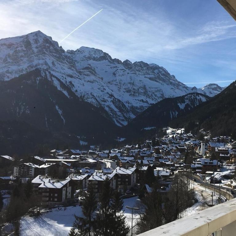 Hôtel Le White - Le 42 Restaurant - Chambre Exécutive - Vue sur Montagne - 6