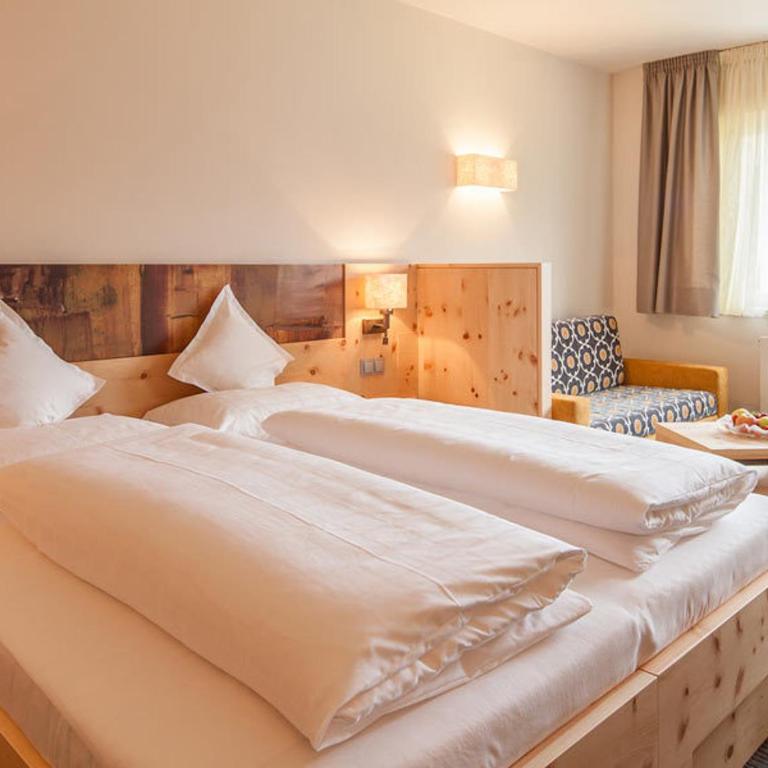 feldthurnerhof vinum-natur-relax - Suite Junior avec Balcon - 4