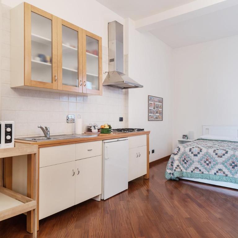 GuestHost - Bologna Central Studio - Studio Apartment - 3