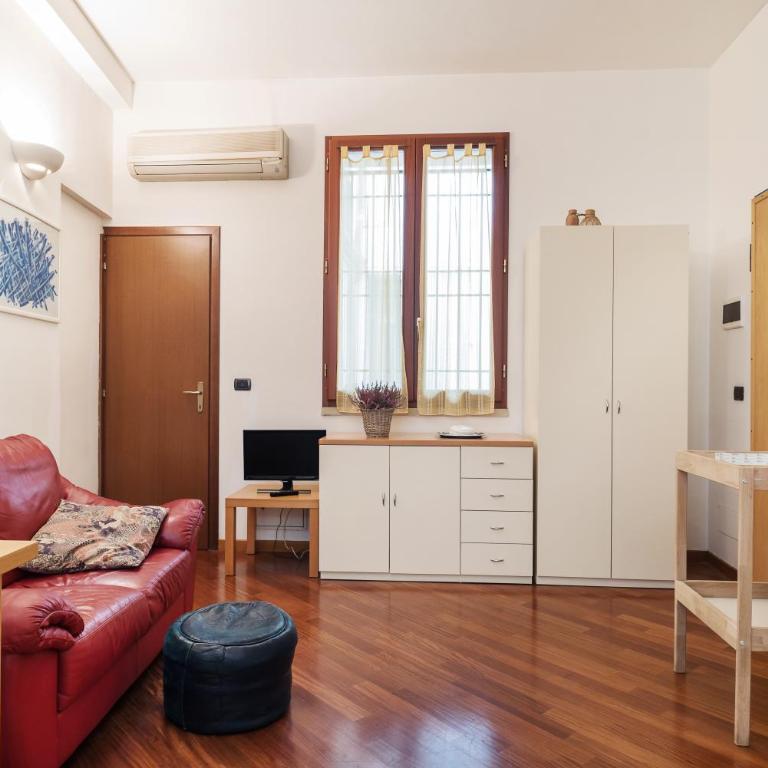 GuestHost - Bologna Central Studio - Studio Apartment - 7
