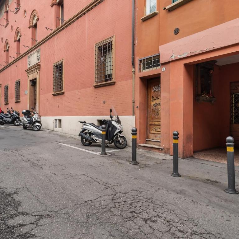 GuestHost - Bologna Central Studio - Studio Apartment - 15