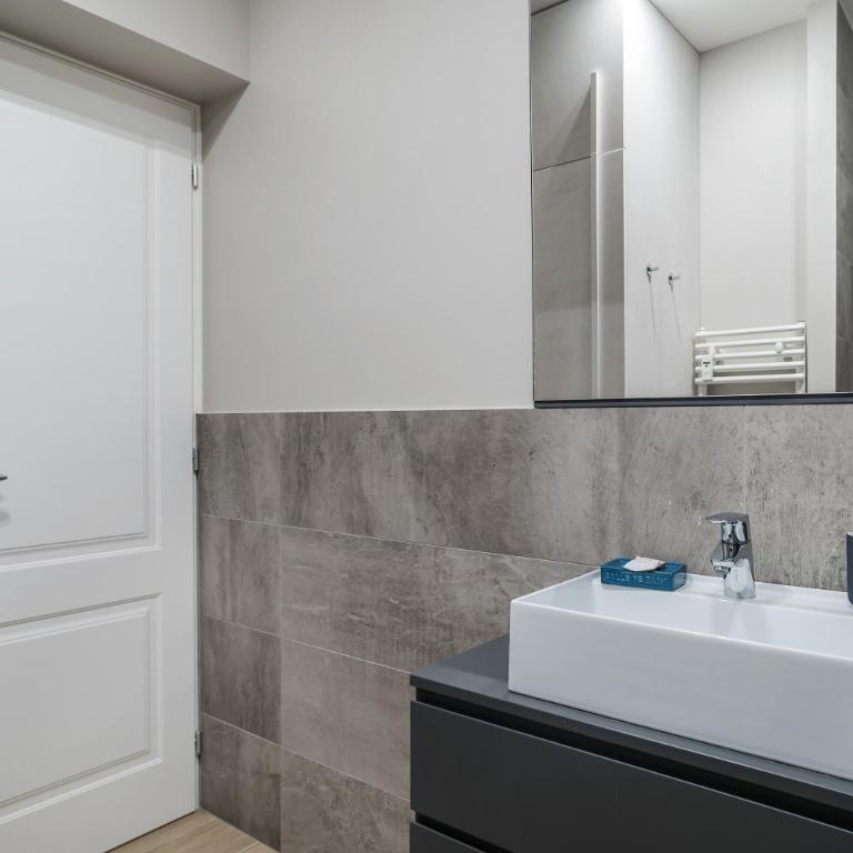 GuestHost - San Petronio Central Studio - Appartamento Monolocale - 9