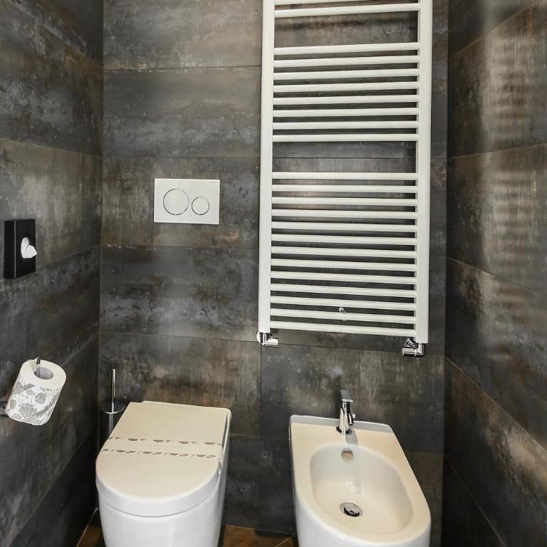 La Bella Modena - Camera Matrimoniale con Bagno Privato - 2