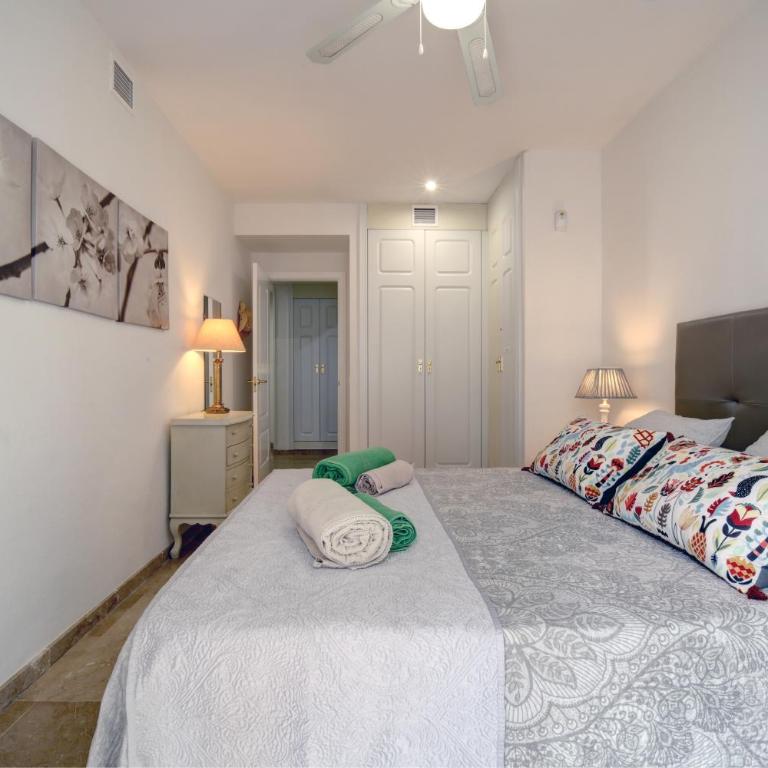 Apartamento 409 Marina Real Puerto de la Duquesa playa - Apartamento - 27