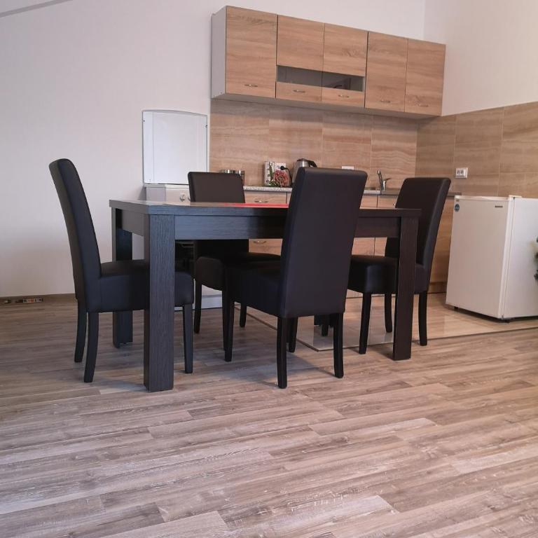 Apartmani Cirovic Luxury - Apartment with Terrace - 11
