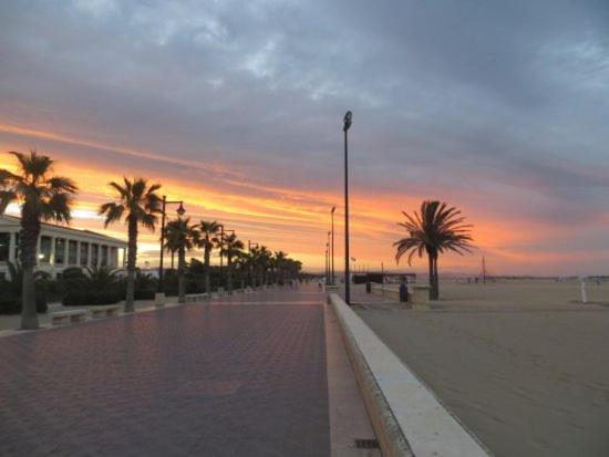 BEACH VALENCIA LUXURY A40-35 Apartment with terrace and sea views - Apartment - 32