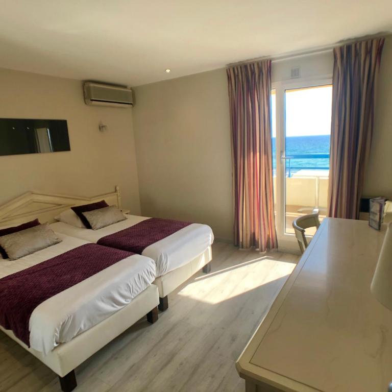 Hôtel Méditerranée - Chambre Lits Jumeaux - Vue sur Mer - Deuxième Étage - 2