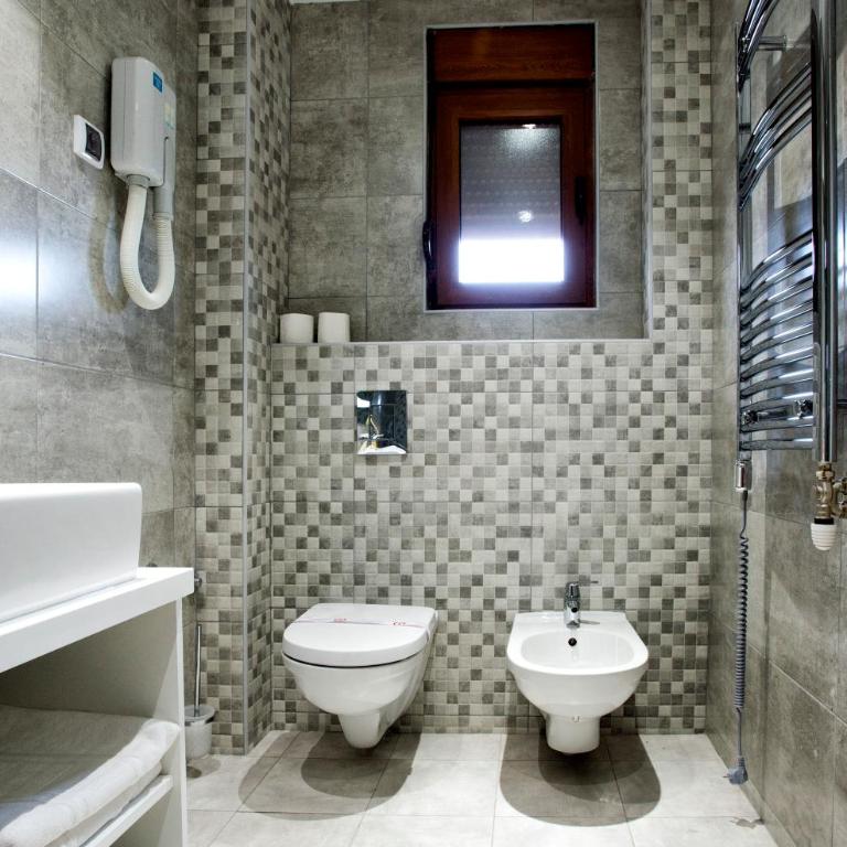 Hotel Fobra - Deluks Dvokrevetna Soba sa Zasebnim Krevetima - 7