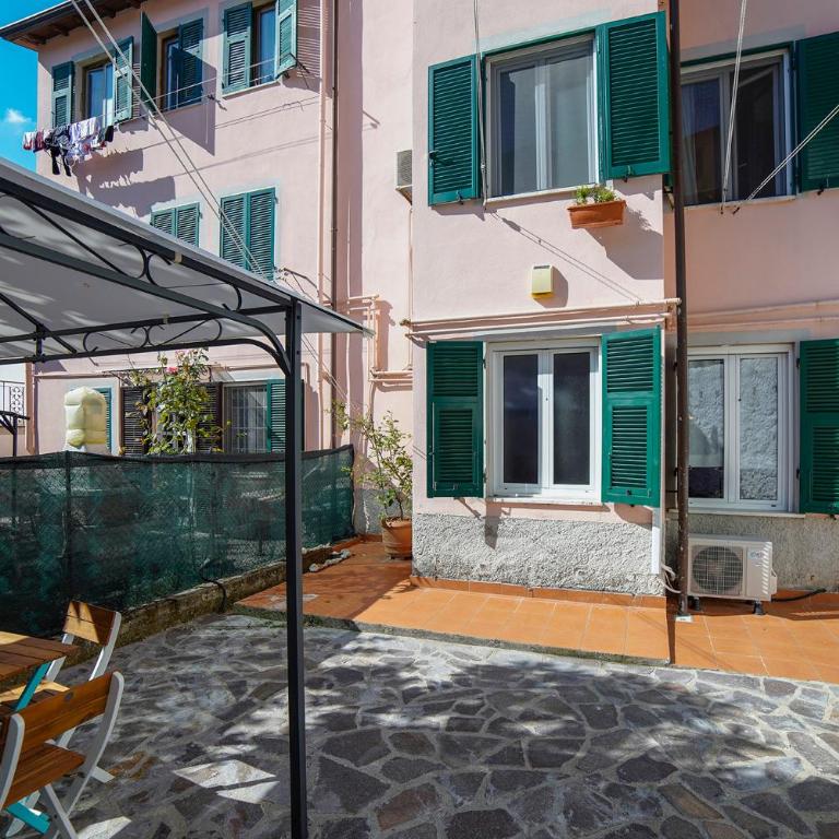La Casetta di Pia - Appartamento con 1 Camera da Letto e con Giardino - 11
