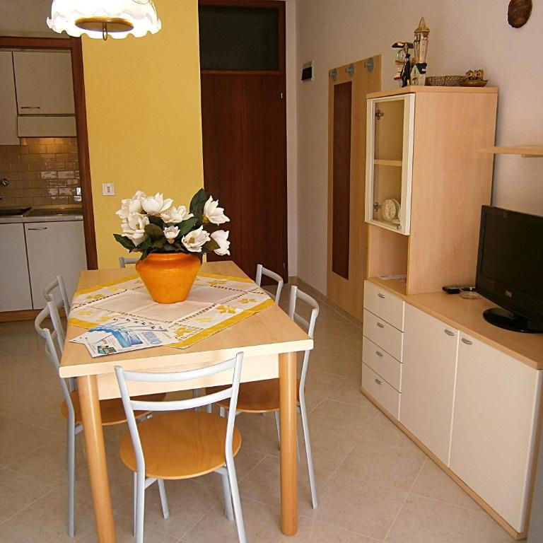 Castore - Appartamento con 2 Camere da Letto - 9
