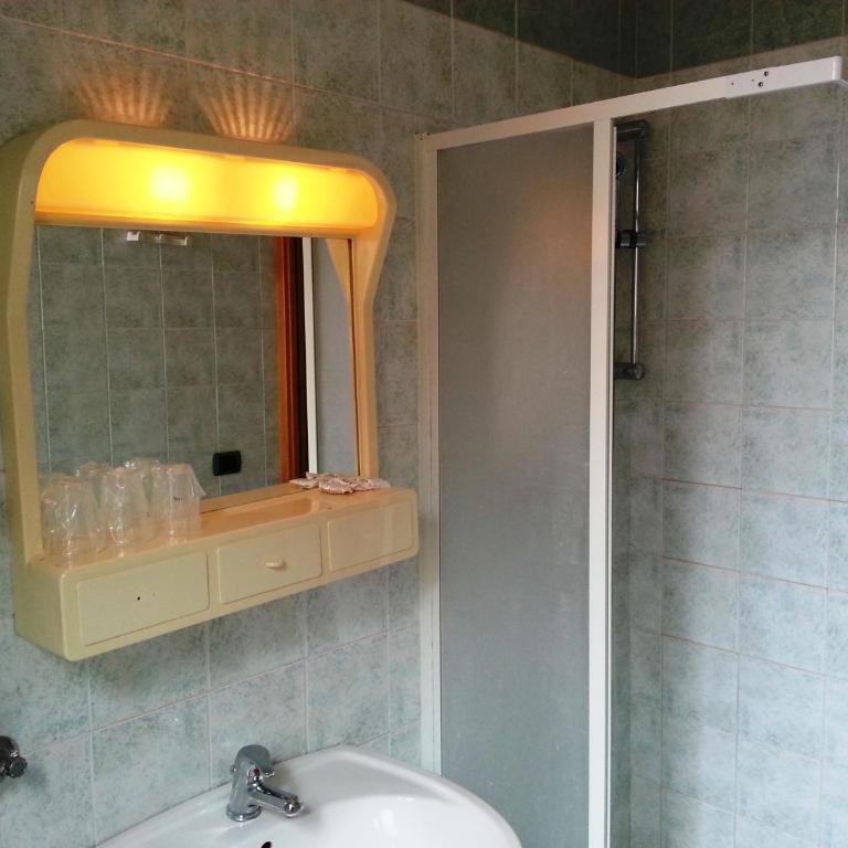 Hotel Clodia - Camera Matrimoniale con Letto Supplementare - 5
