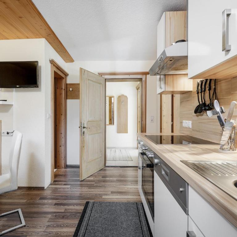 Apart Gentiana - Appartement 2 Chambres avec Balcon - 11