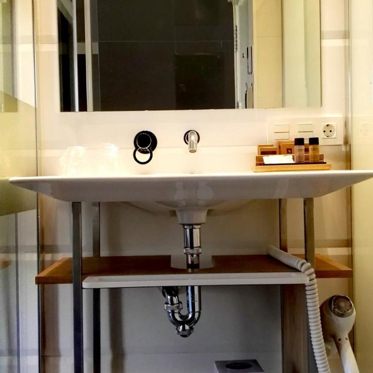 Salamanca Suites Libertad - Suite con vistas al jardín - 18