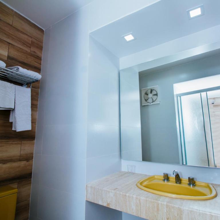 Apart Hotel Regina - Habitación Individual con baño privado - 4