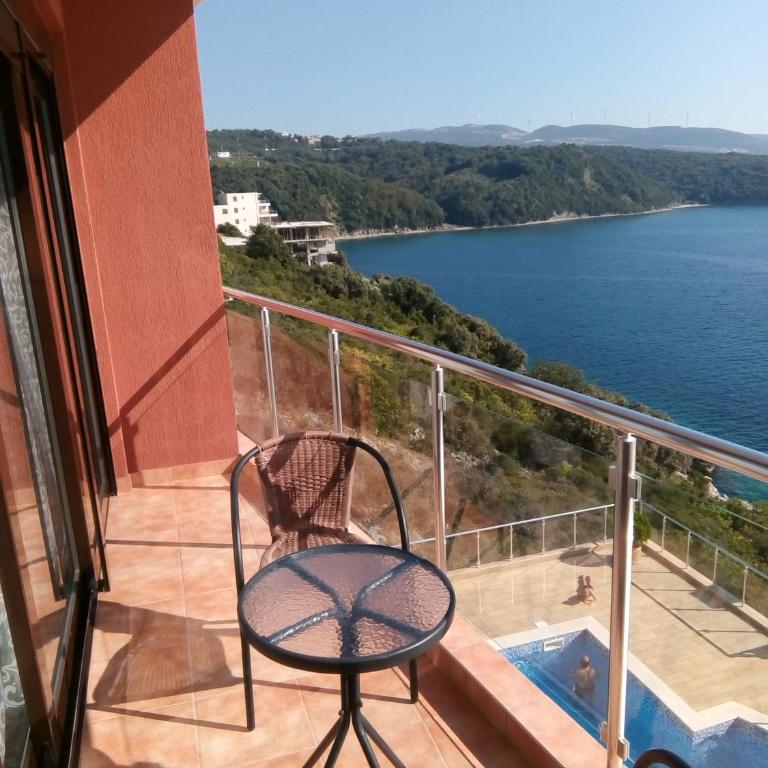 Apartment Sea Space - Apartment with Sea View - 2