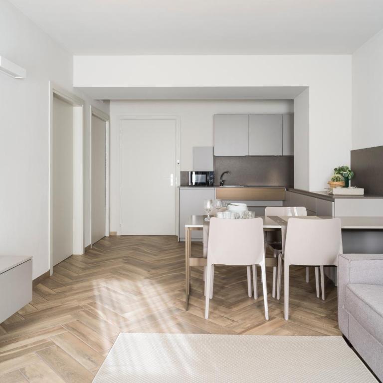 Bed & Breakfast LA HOME and Apartments - Appartamento Deluxe con Vista Lago - 3