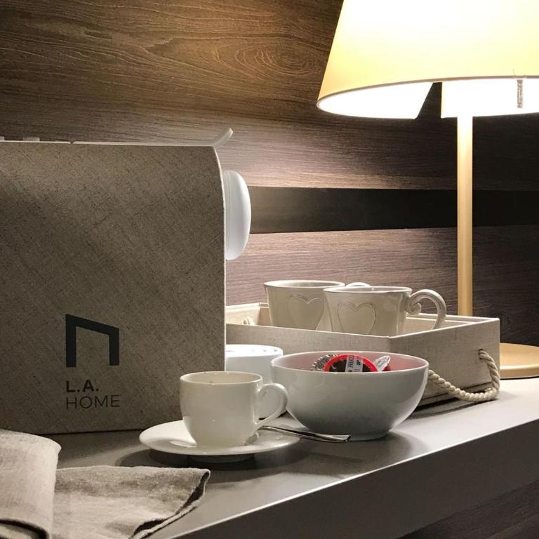 Bed & Breakfast LA HOME and Apartments - Appartamento Deluxe con Vista Lago - 2