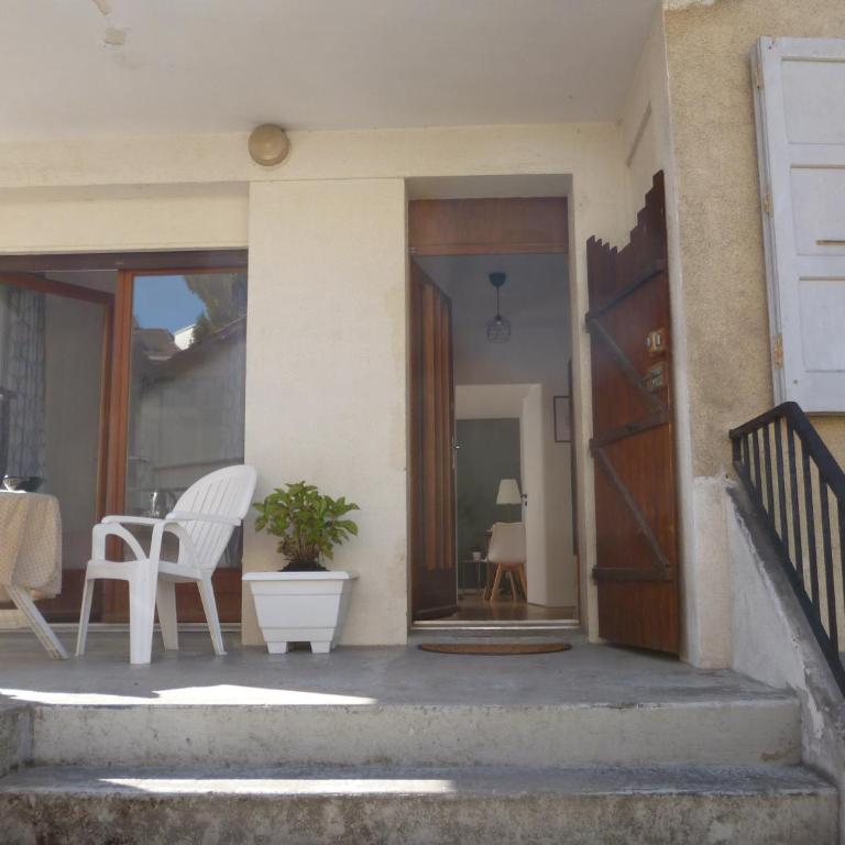 4 Clarence app avec parking Hyper centre Thonon - Appartement - 4