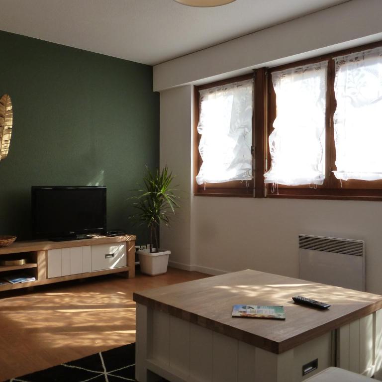 4 Clarence app avec parking Hyper centre Thonon - Appartement - 6