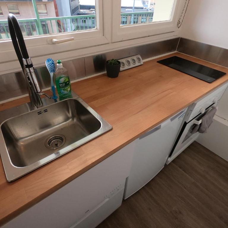 Cozy Appartement Gare Pompidou - Appartement - 8