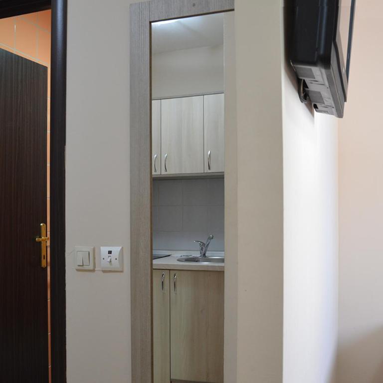 Garni Hotel Tri O - Twin Room - 2