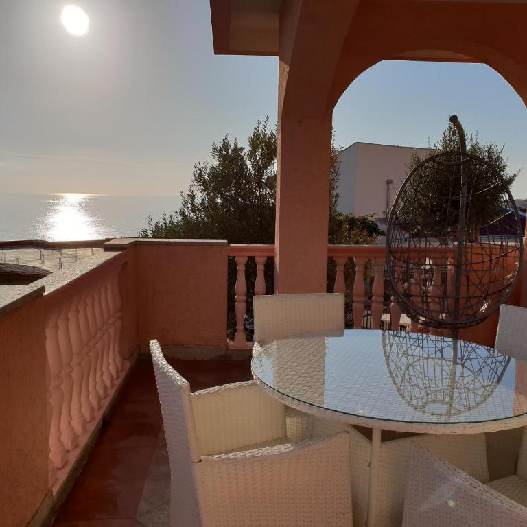 Apartments Mediteran - Apartman sa 2 Spavaće Sobe i Pogledom na More (5 Odraslih Osoba) - 5