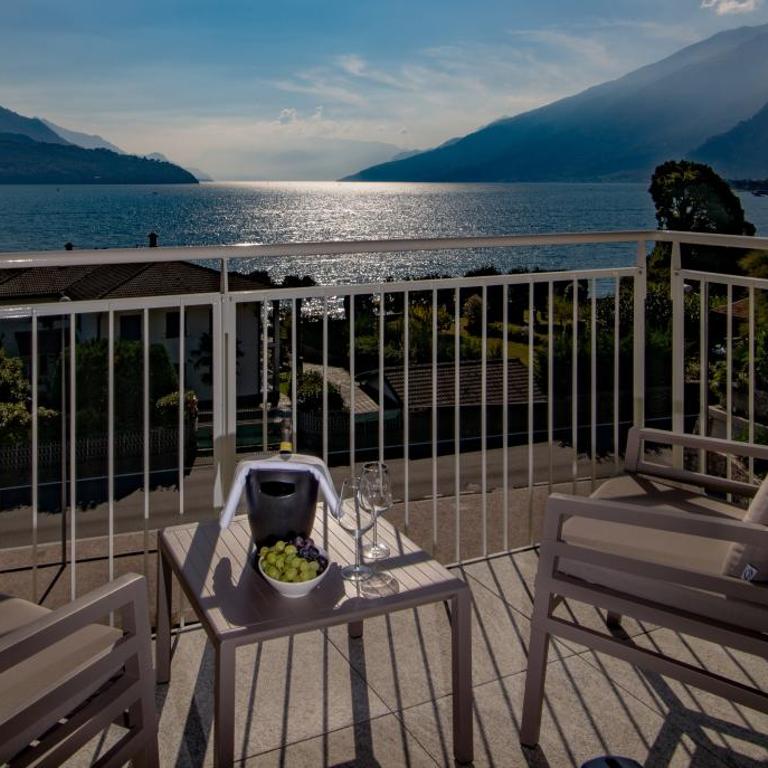 Hotel Domaso - Camera Matrimoniale/Doppia con Letti Singoli con Vista Lago Frontale - 1