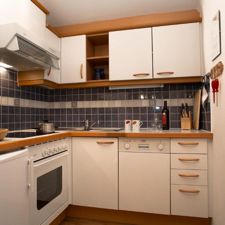 Ferienhaus Aurora - Apartamento de 1 dormitorio con balcón - Ático - 3