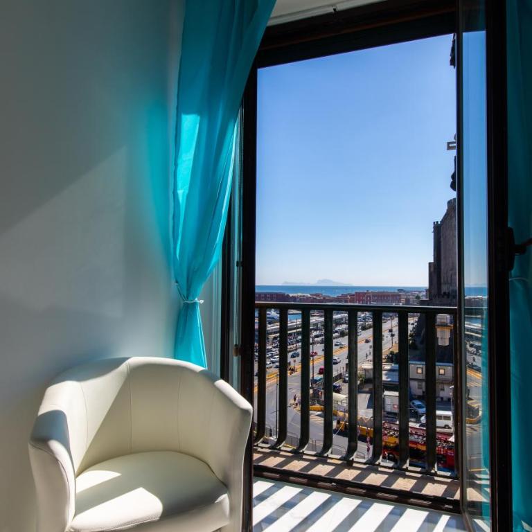 Tiffany & Babylon Luxury Stay - Camera Deluxe Matrimoniale con Vasca Idromassaggio - 17