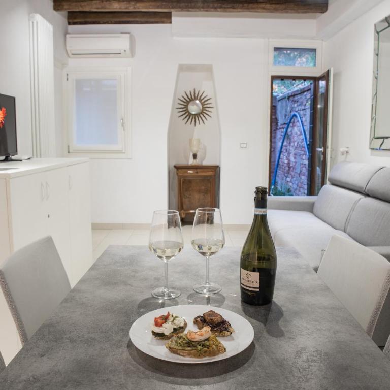 Venetian Mood private apartment - Appartamento - Piano Terra - 1
