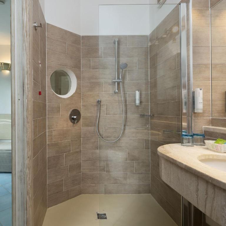 Hotel Corallaro - Camera Familiare Superior - 5