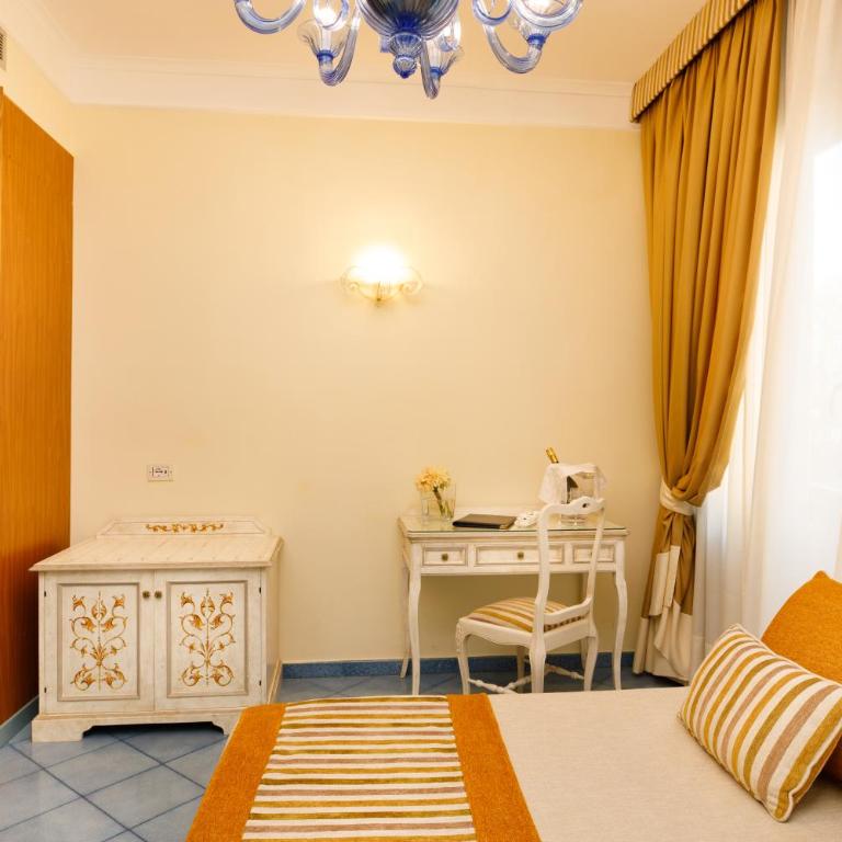 Hotel Zi' Teresa - Camera Economy Matrimoniale/Doppia con Letti Singoli - 3