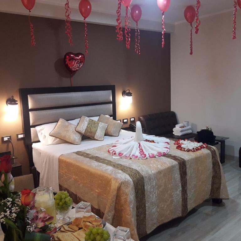 Gavina Inn Hotel - Suite con bañera de hidromasaje y cama grande - 7
