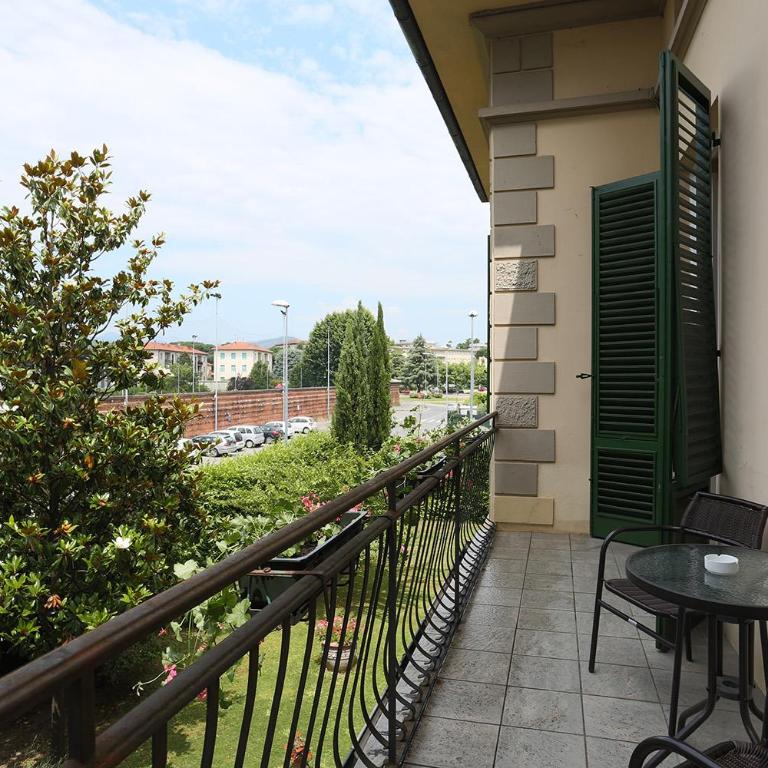 Villa Romantica Wellness & SPA - Suite con Vista Giardino - 5
