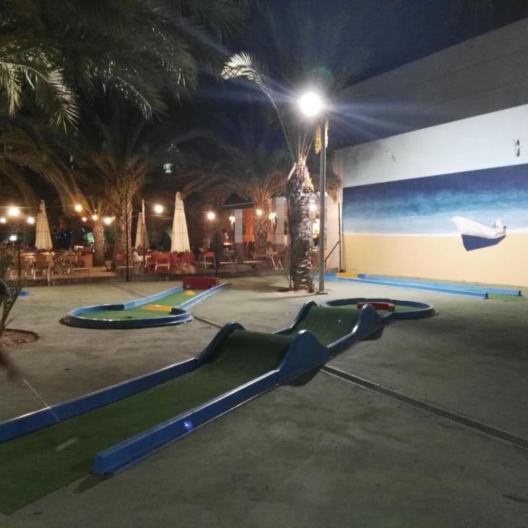 APARTAMENTO CON JACUZZI PRIVADO Y PARKING - Apartment - 44