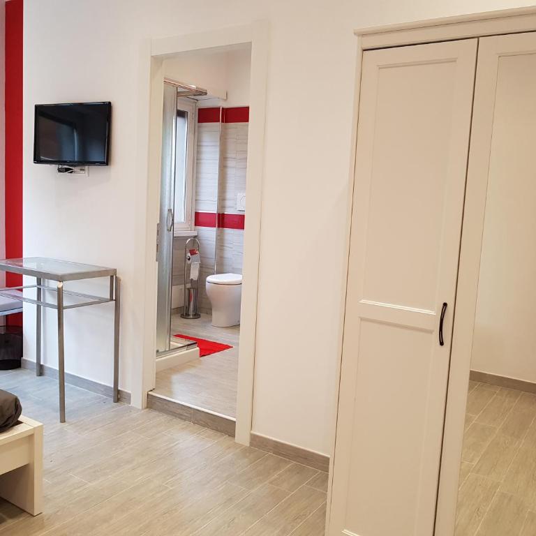 In Rome Trastevere Rooms - Double Room with Private Bathroom - 6
