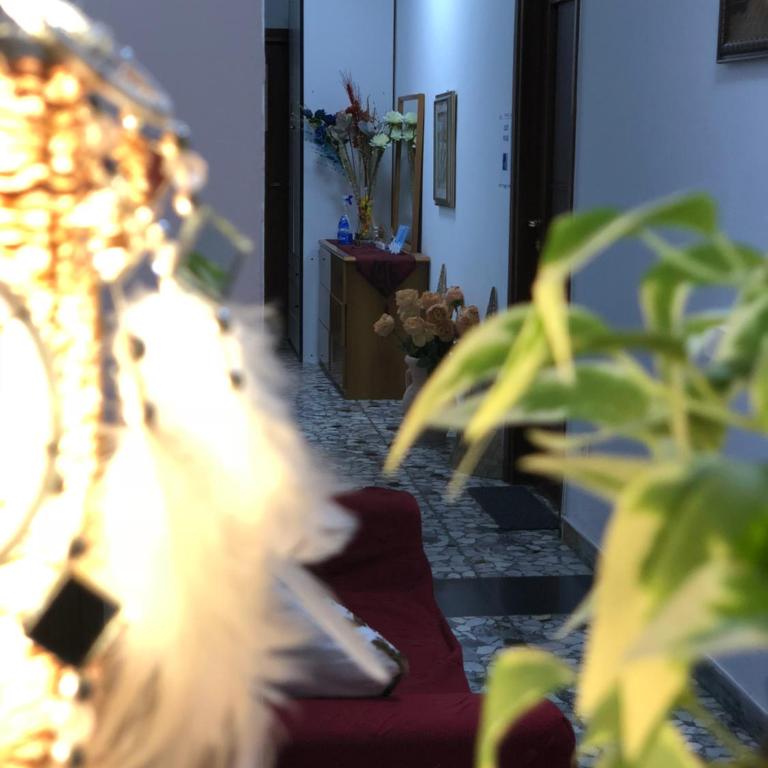 BB Stay Station - Camera Matrimoniale con Bagno in Comune - 14