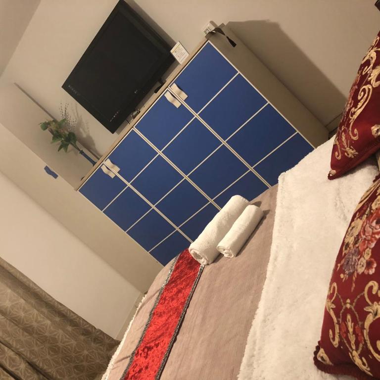 BB Stay Station - Camera Tripla con Bagno in Comune - 17