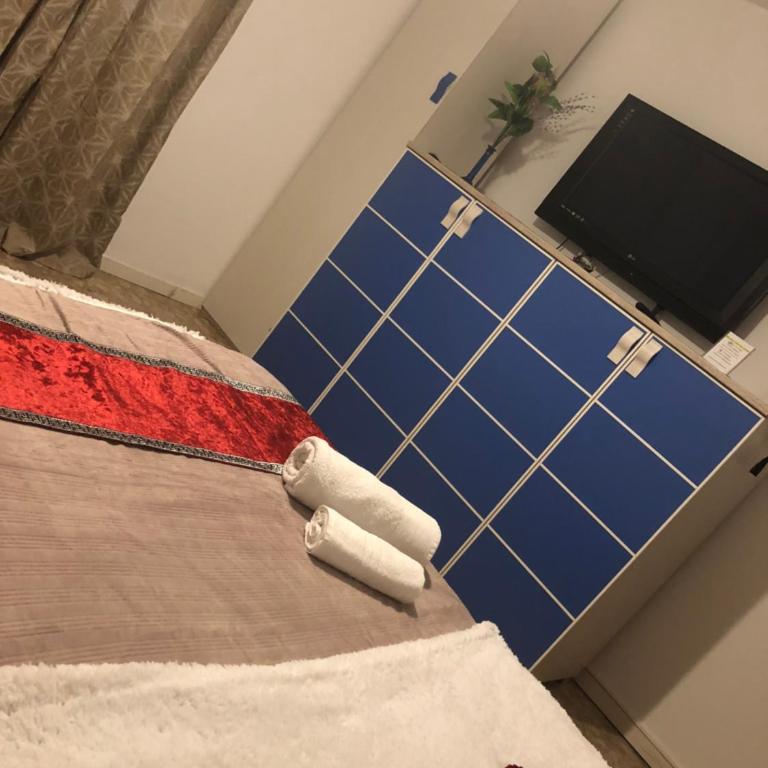BB Stay Station - Camera Tripla con Bagno in Comune - 14