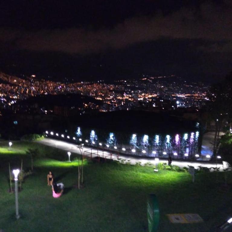 Apartamento Campestre Medellin - Apartment - 16