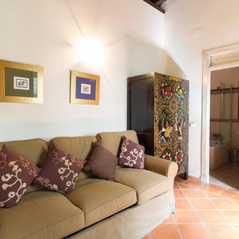 Apartamentos Los Patios de la Judería - Two-Bedroom Duplex Apartment - 17