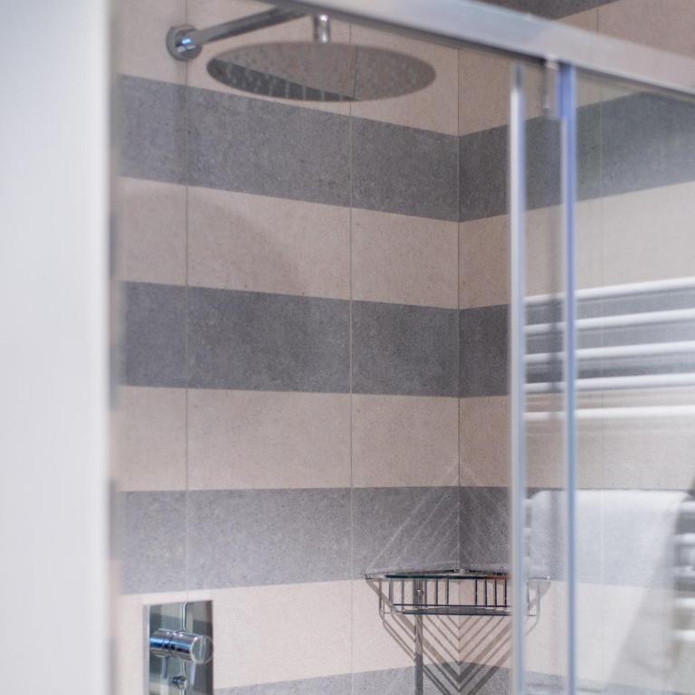 ViandanteHome, Luxury Rooms - Camera Deluxe Matrimoniale/Doppia con Letti Singoli - 8