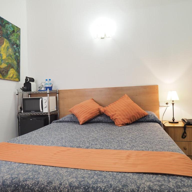 Hotel Montserrat - Habitación Individual Económica - 8