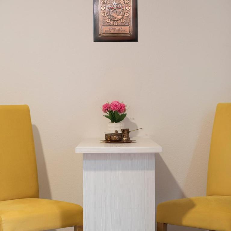 Villa Odobasic Rooms - Triple Room with Private Bathroom - 11