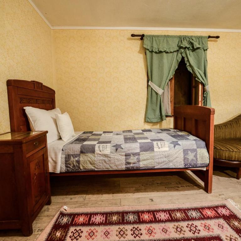 Srpsko Andrejevo Selo - Deluks Dvokrevetna Soba sa Zasebnim Krevetima - 2