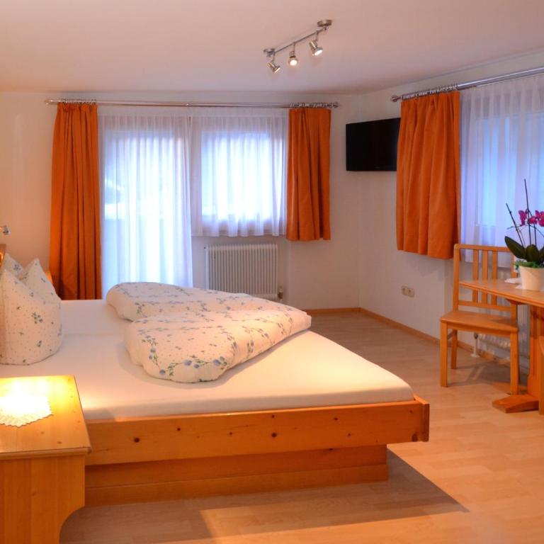 Pension Christine - Doppelzimmer - 2