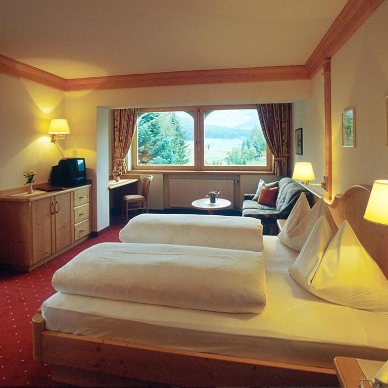 Hotel Markushof 3***S - Camera Matrimoniale Superior con Balcone - 1