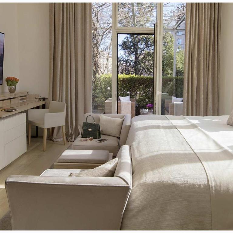 ABaC H&R Barcelona Monument - Standard Room with terrace - 1