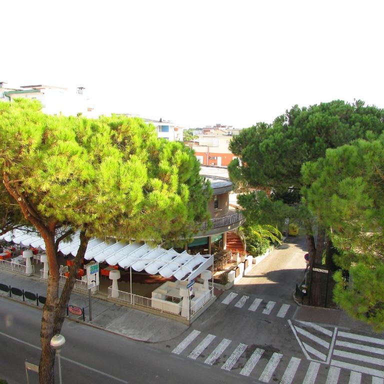 Patrizia - Two-Bedroom Apartment - 3